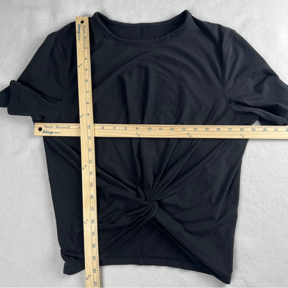 Lululemon Women’s Crescent T-Shirt Black‎ Small - Picture 5 of 9
